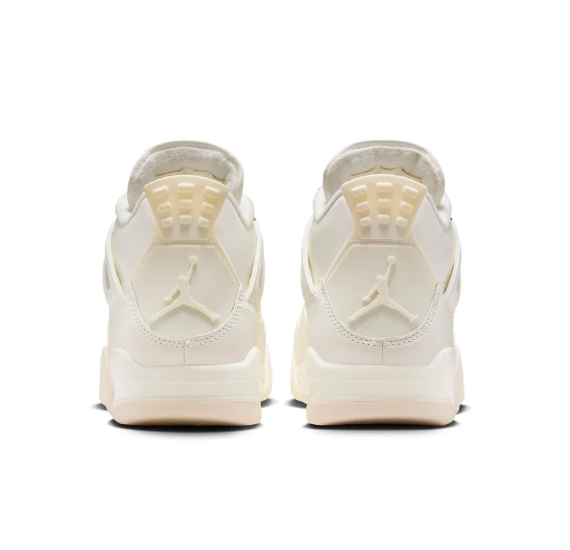 Wmns Air Jordan 4 Retro 'Metallic Gold'