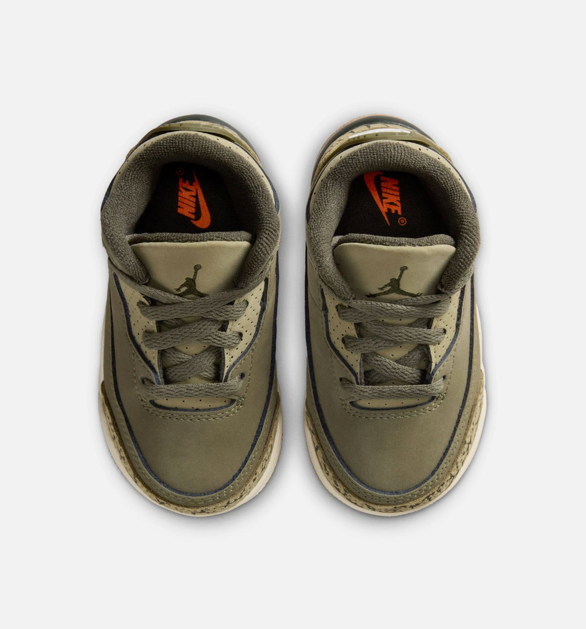 Air Jordan 3 Retro Medium Olive – Infant/Toddler Lifestyle Shoe in Medium Olive/Sequoia/Neutral Olive/Sail