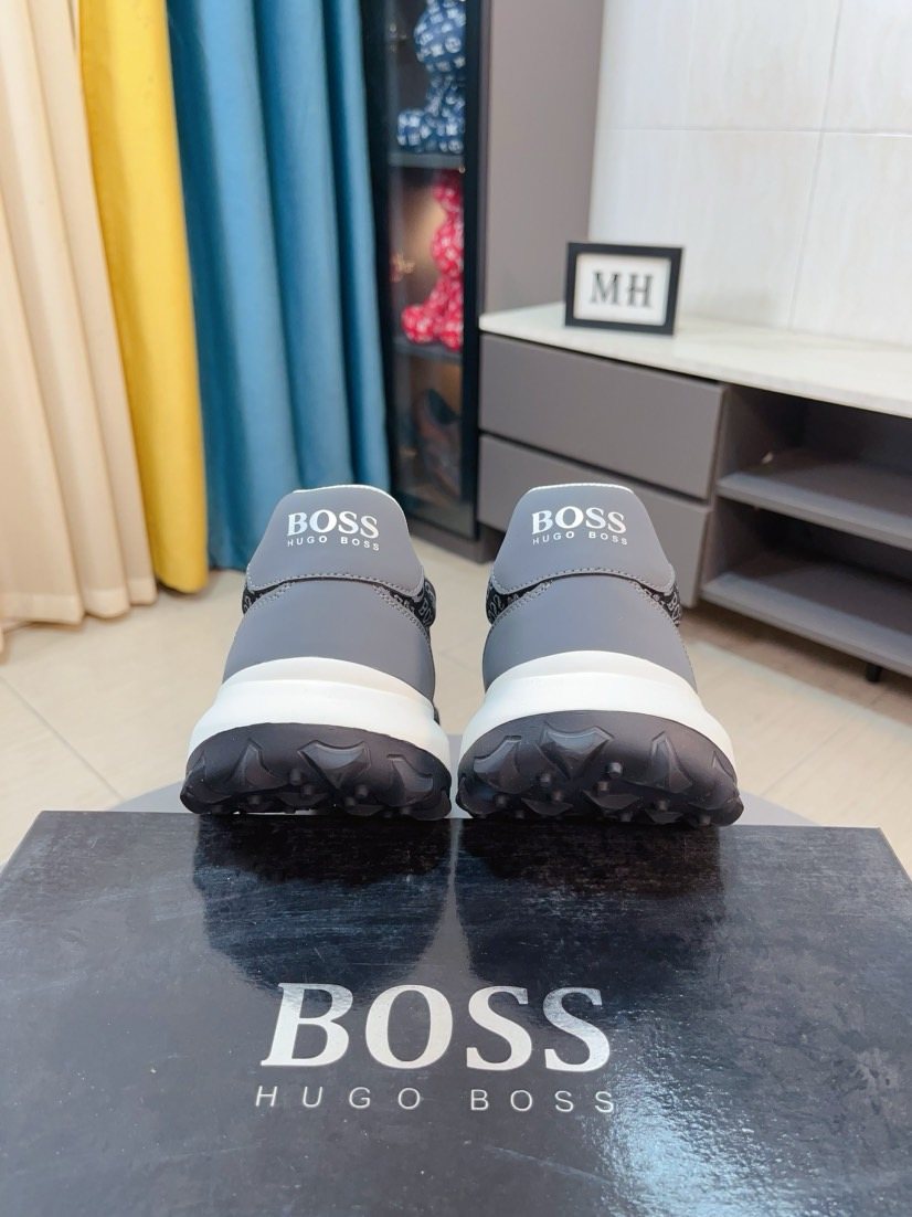 BOSS Low-Top Lace-Up Sneakers - Dark Treaded Outsole